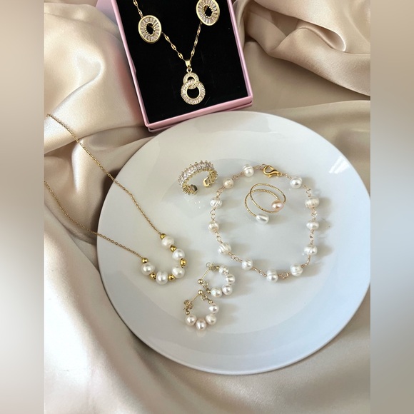 Bundle for Dom ๐ Pearl bundle - Picture 1 of 6